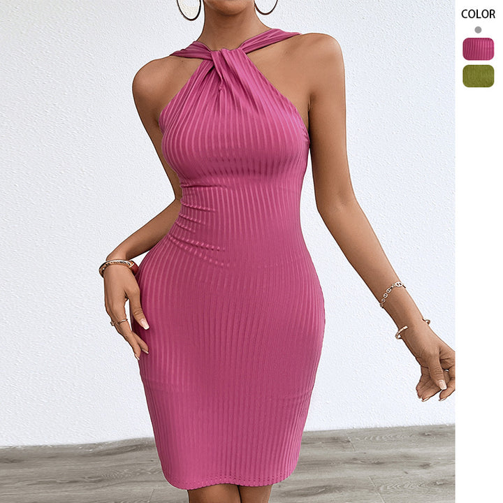Women figure-hugging dress in ribbed look with stylish halterneck Lune London