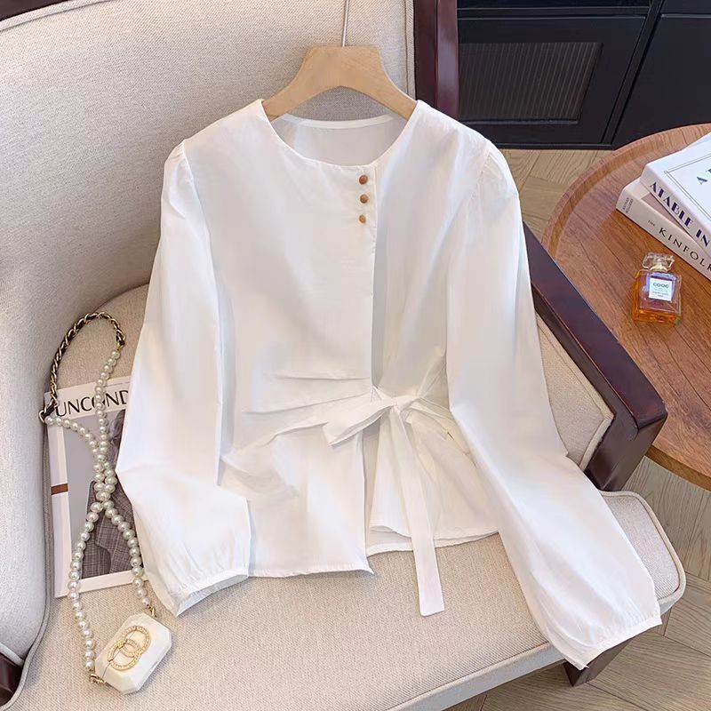 Blouse pour femmes avec élégant nœud papillon Chic & Stil