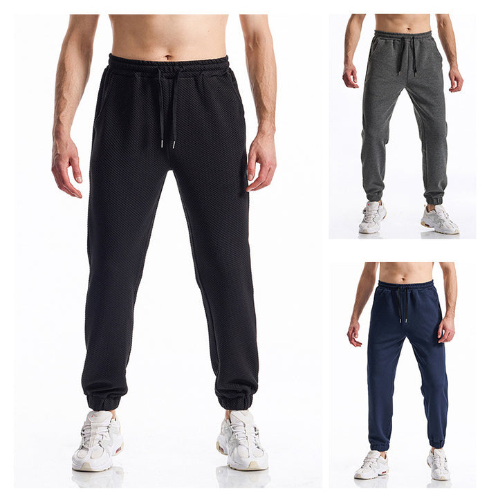 Comfortable sports pants for men with elastic waistband and modern side pockets Lune London