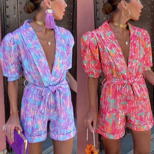 Women Elegant Jumpsuit with Deep V-Neck and Buttonable Belt Chic & Stil