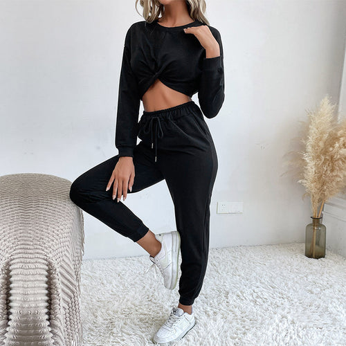 Combinaison pratique pour femmes avec taille élastique et détail de nouage flatteur Chic & Stil