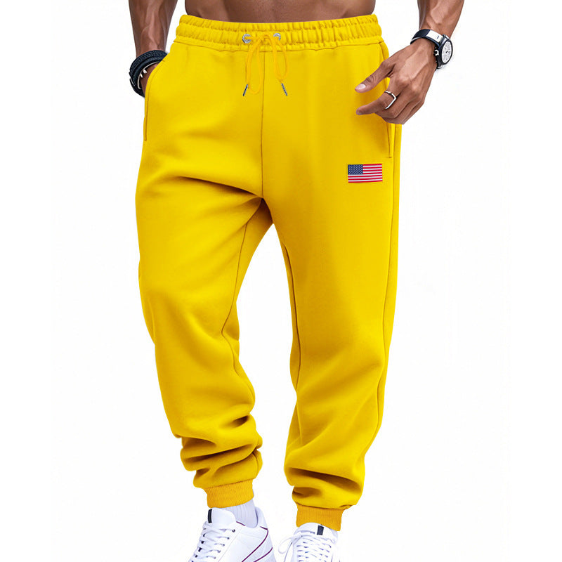 Sport pants for men with elastic waist and practical side pockets Lune London