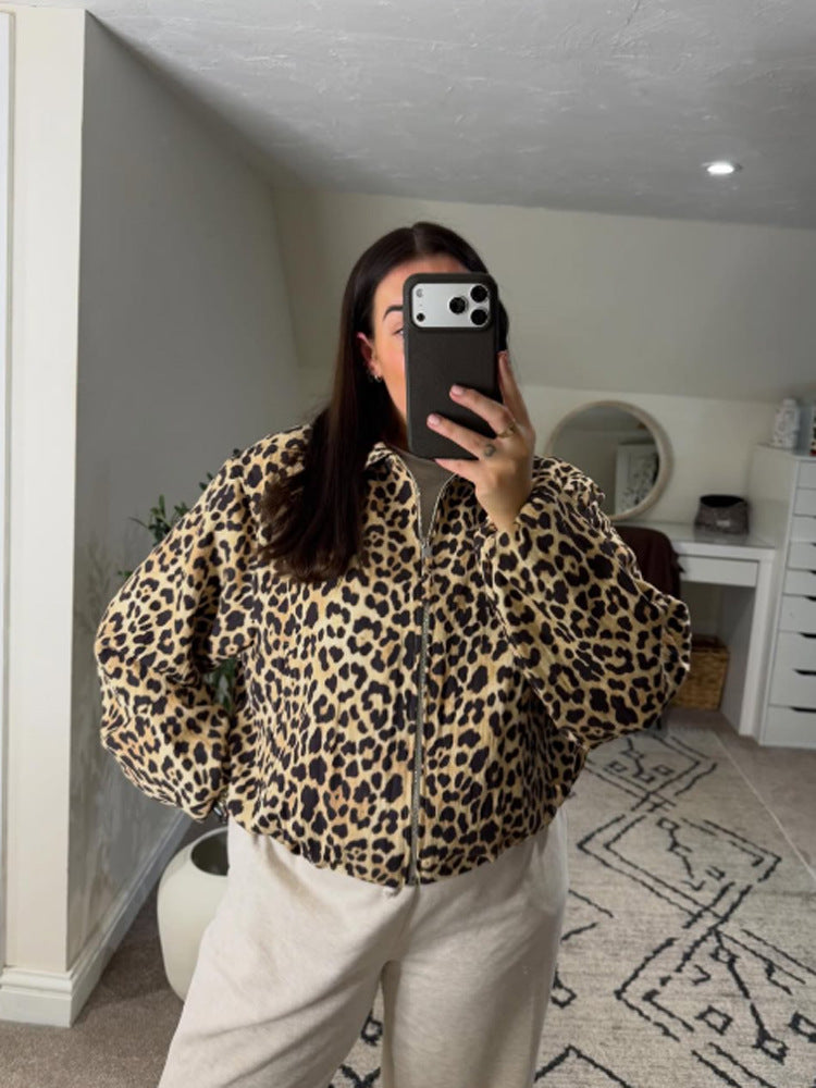 Women’s padded oversized bomber jacket with leopard print and stand-up collar Amarae