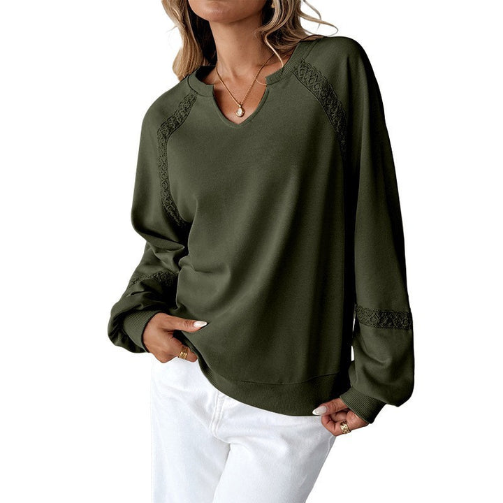 Women's sweatshirt with lace inserts, V-neck and balloon sleeves Amarae