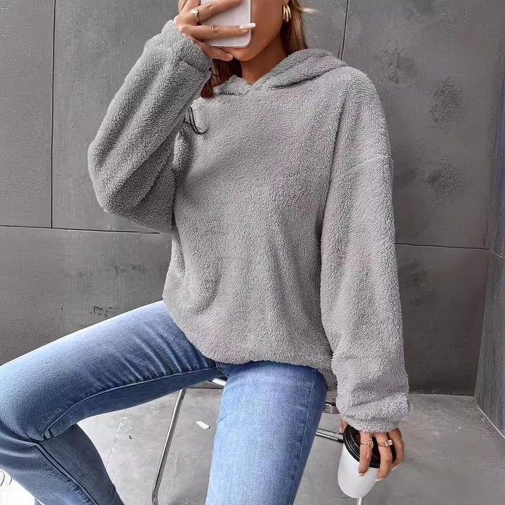 Ladies Cozy Hoodie with Peter Pan Collar Lune London