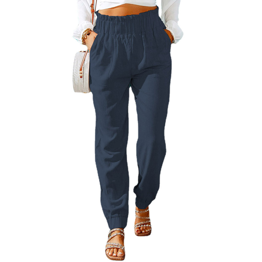 Comfortable and stylish summer pants for women with elastic waistband and practical pockets Lune London