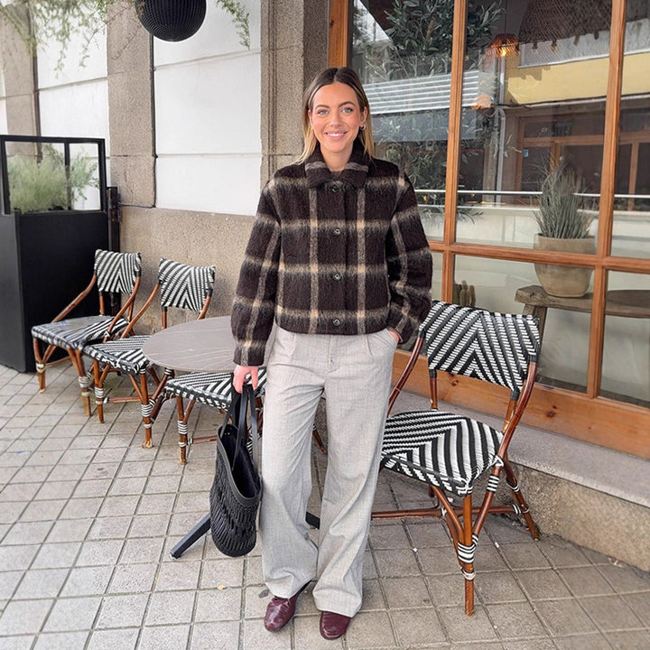 Women's short jacket in checked faux fur boxy cut with shawl collar Amarae