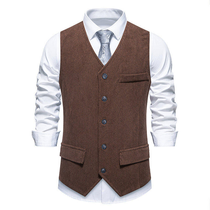 Elegant suit vest for men with a classic herringbone design and practical pockets Lune London