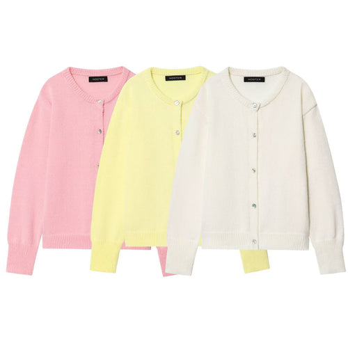 Elegant women's cardigan with buttons and round collar Amarae