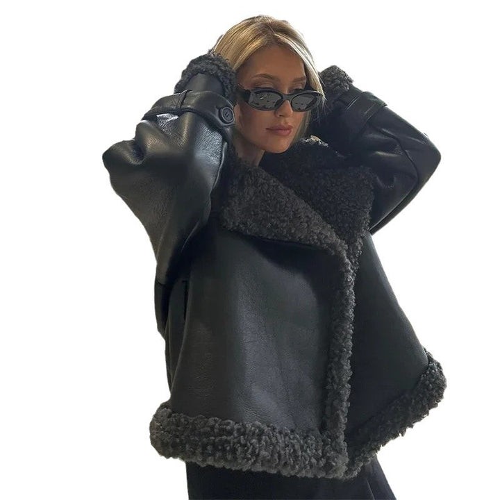 Fashionable vegan leather jacket for women with cozy fur collar and fitted belt Lune London