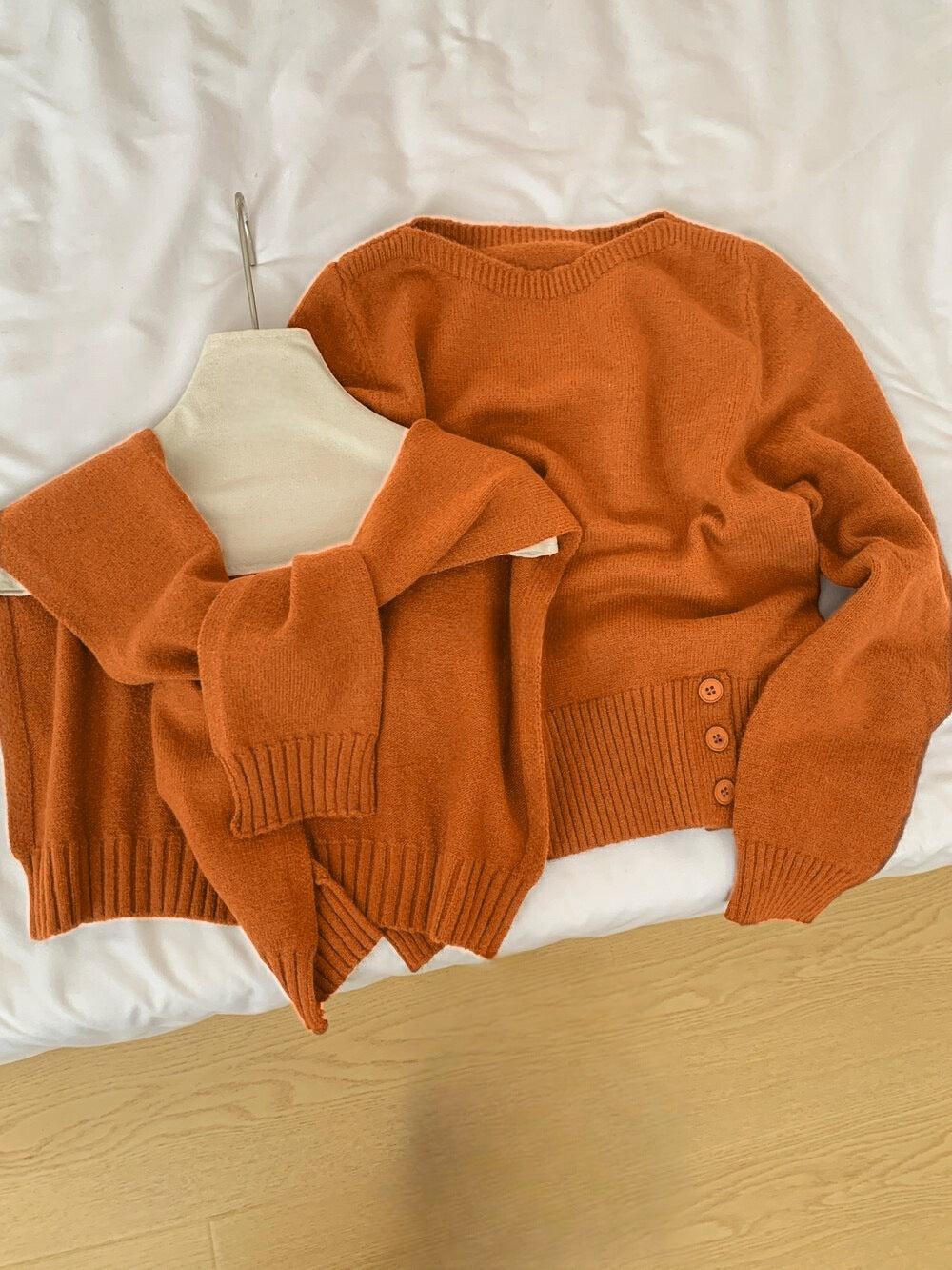 Pull élégant pour femmes avec col amovible Chic & Stil