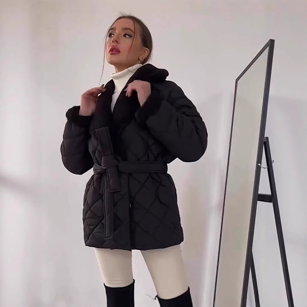 Quilted fleece jacket for women with belt and large collar Lune London