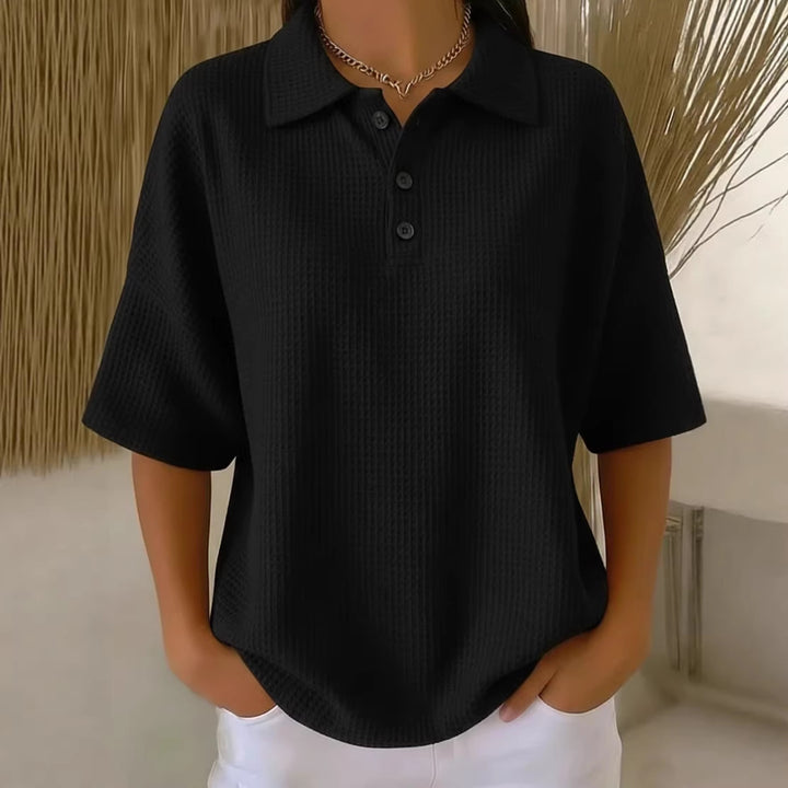 Ladies sporty polo shirt made of waffle piqué Lune London