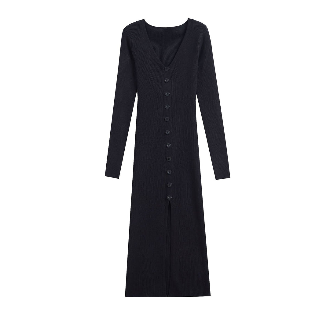 Robe en tricot pour femmes avec des détails de boutonnage haute et un décolleté en V profond Chic & Stil