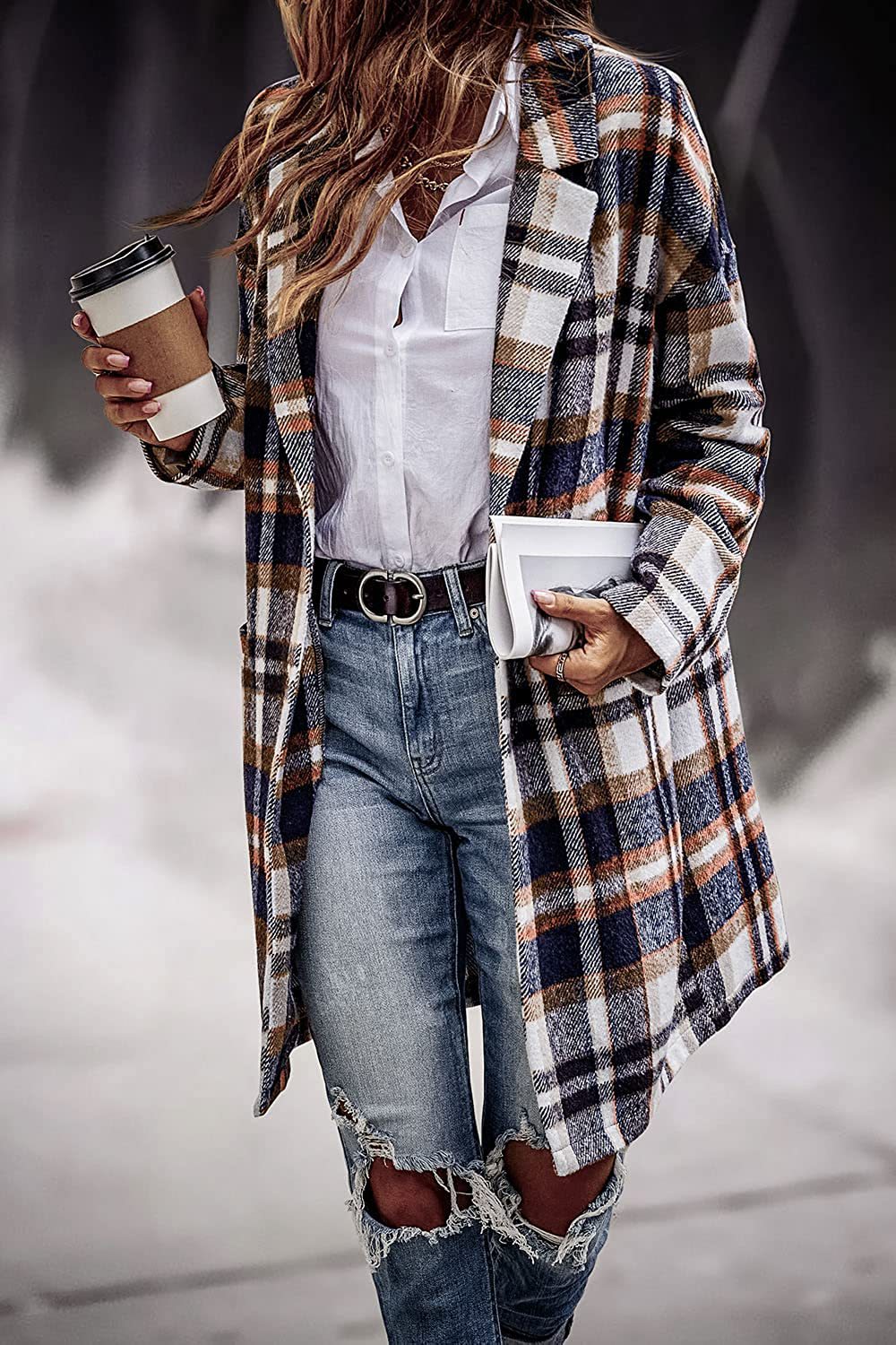 Ladies Trendy Checkered Coat with Deep Collar and Practical Pockets Lune London