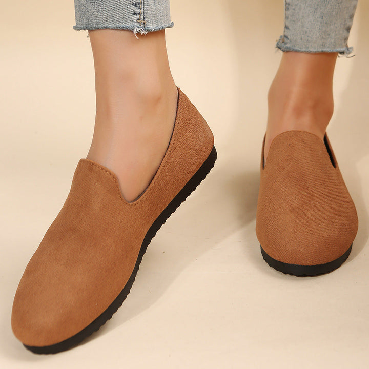 Women Slip-On Casual Slippers with Comfortable Footbed Lune London