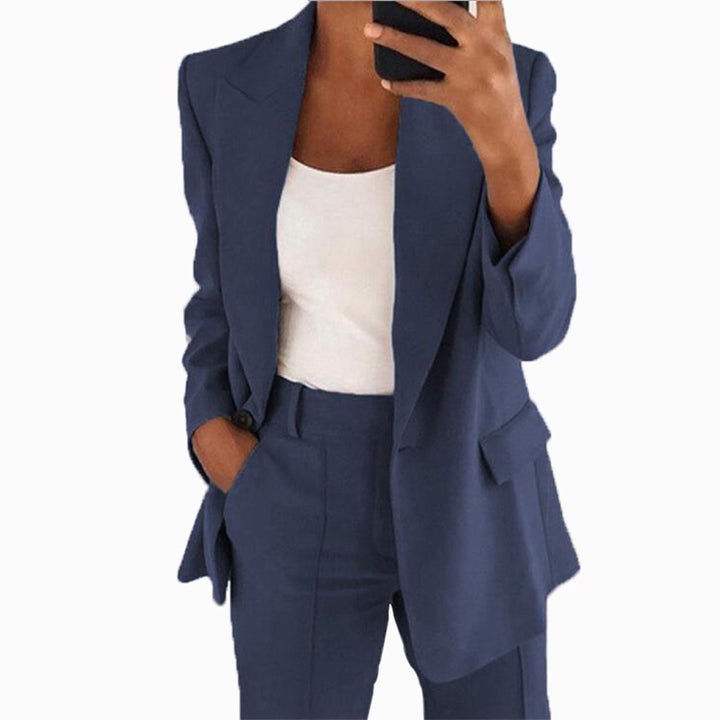 Women's Two-Piece Business Suit with Oversized Blazer and High-Waisted Pleated Trousers Amarae