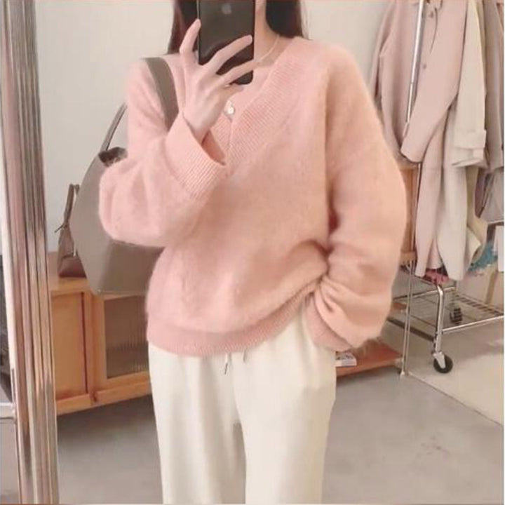 Pull féminin en mohair Chic & Stil à col en V pelucheux