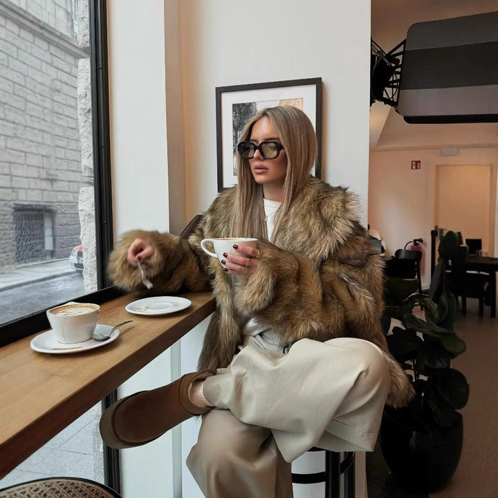 Women's Cozy Faux-Fur Jacket with Soft Lining Lune London