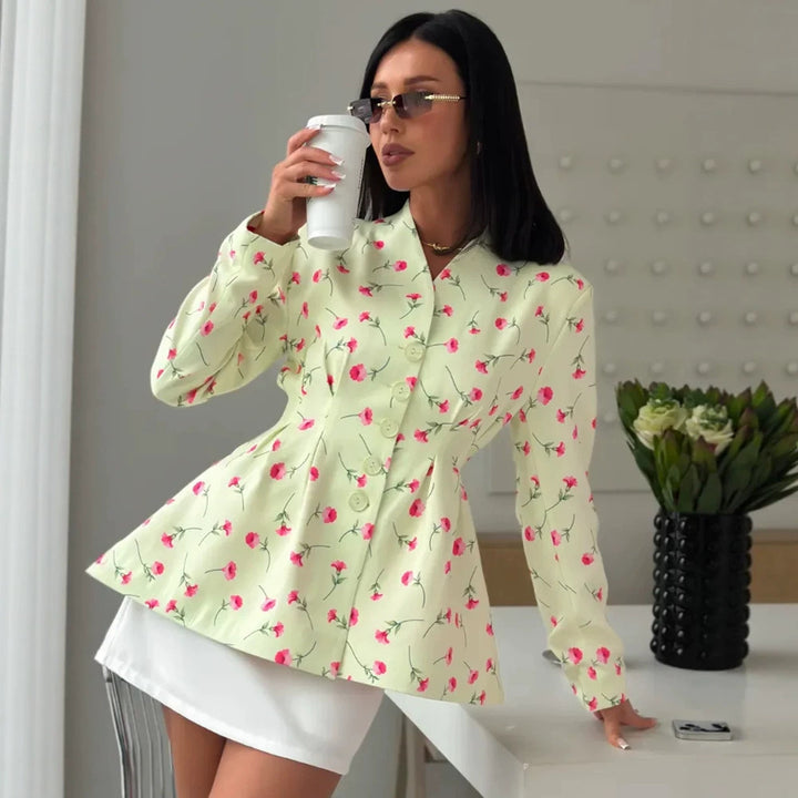 Women's fitted blazer with peplum, decorative buttons and floral pattern Amarae
