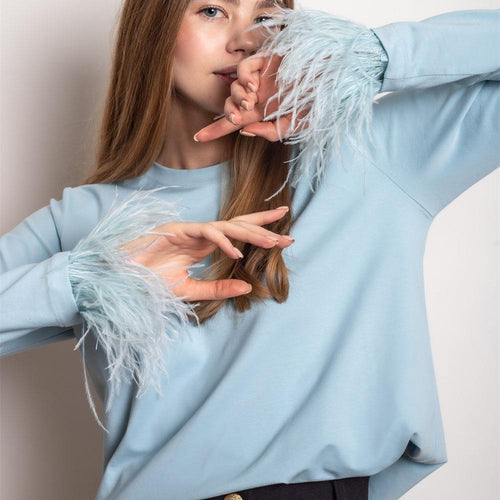 Women's sweatshirt with elegant feather details Amarae