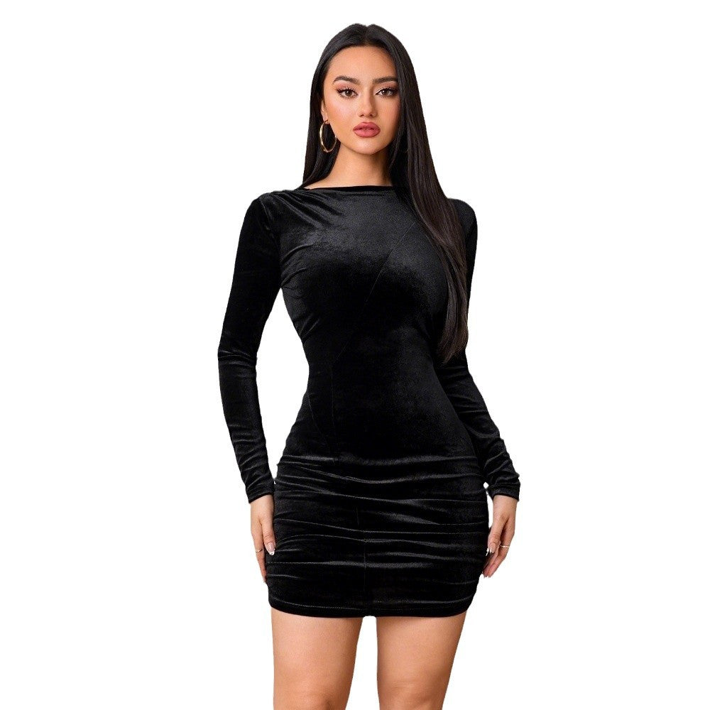 Robe mini en velours pour femmes avec coupe élégante et manches longues Chic & Stil