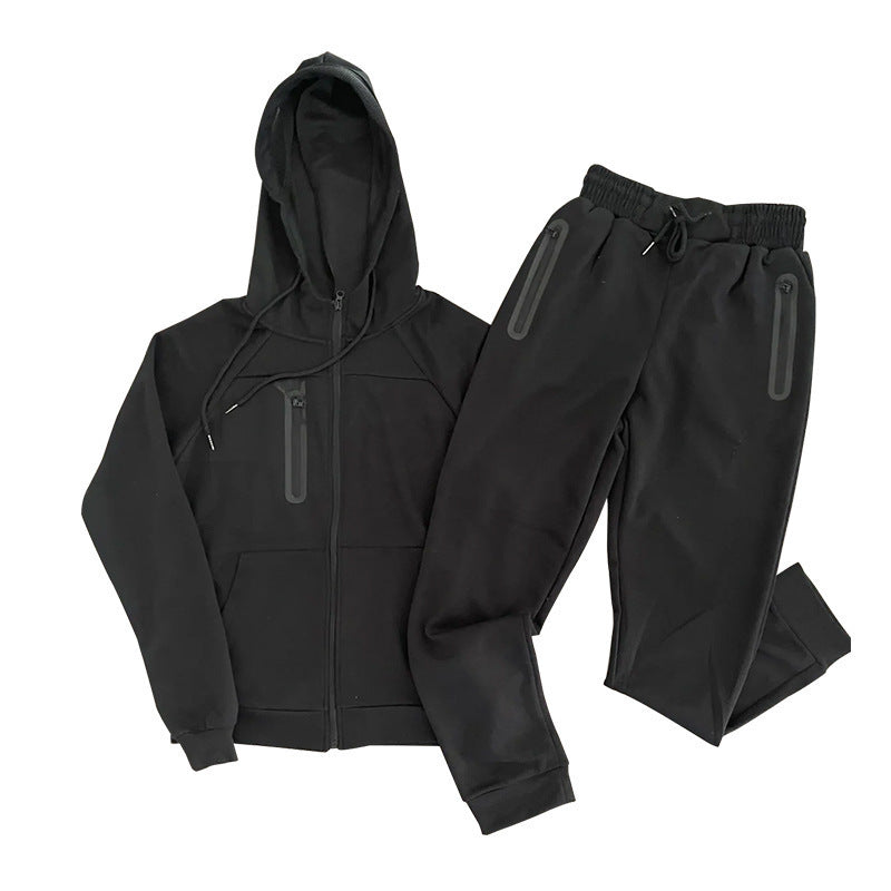 Men's sports suit with highly functional design Amarae