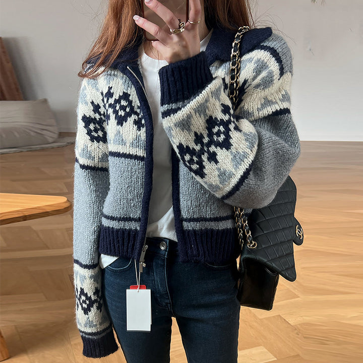 Women's cardigan with floral pattern and high collar Lune London