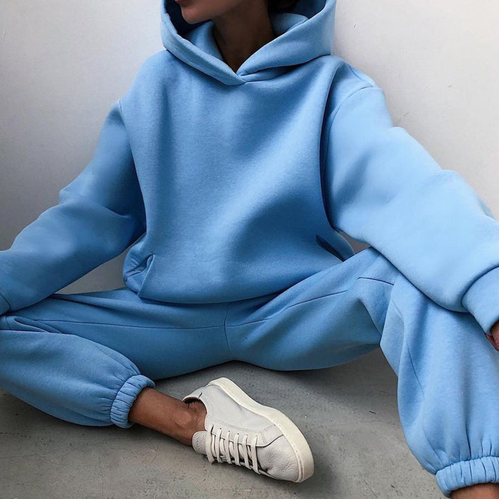 Chic and Stylish comfortable hoodie and jogging pants set for ladies