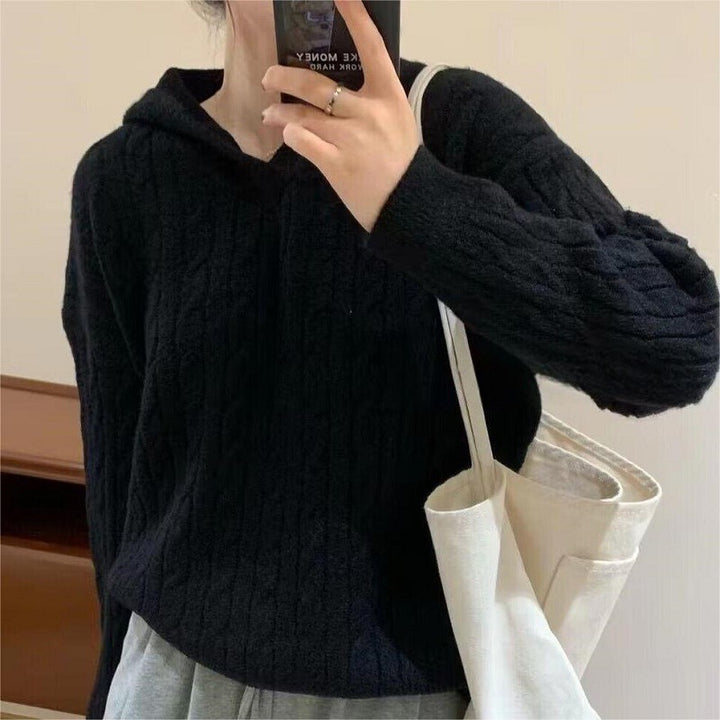 Cozy knitted hoodie with cable knit pattern for women Lune London