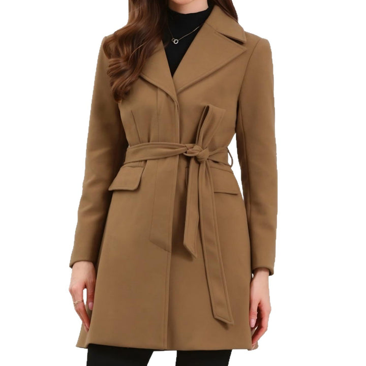 Women Elegant trench coat with waist belt and practical pockets Lune London
