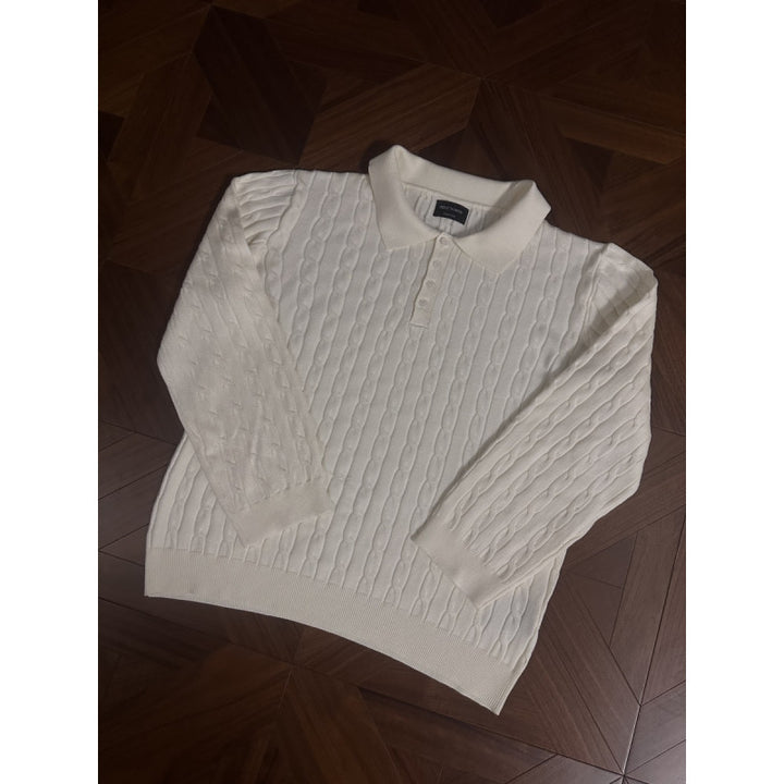 Knit sweater for women with classic collar and delicate cable texture Lune London