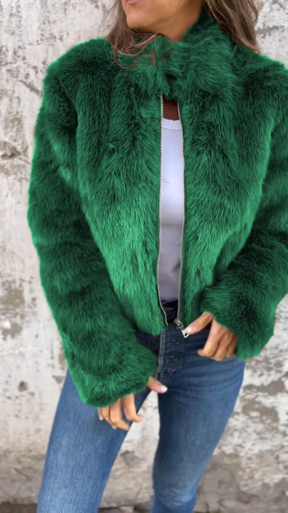 Ladies cozy and fashionable fleece jacket with high collar and zipper Lune London