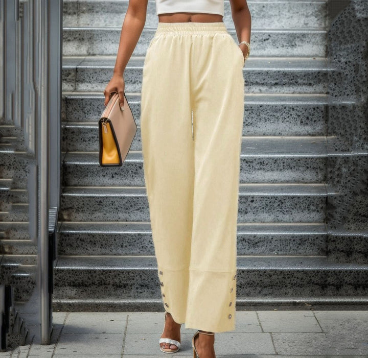 Ladies Large Culotte with fashionable button details Lune London