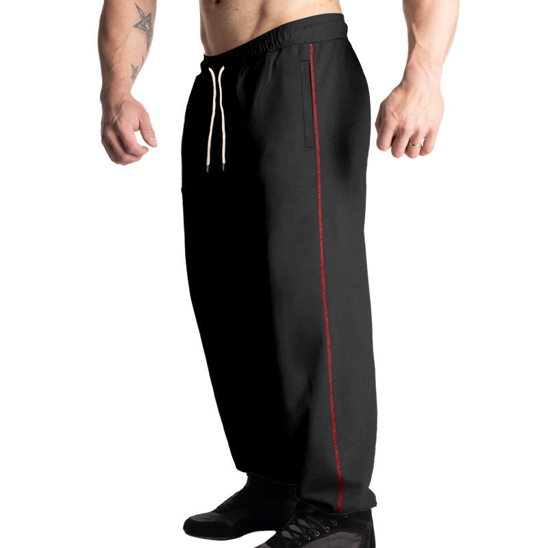 Comfortable sports pants for men with side pockets and adjustable waist Lune London