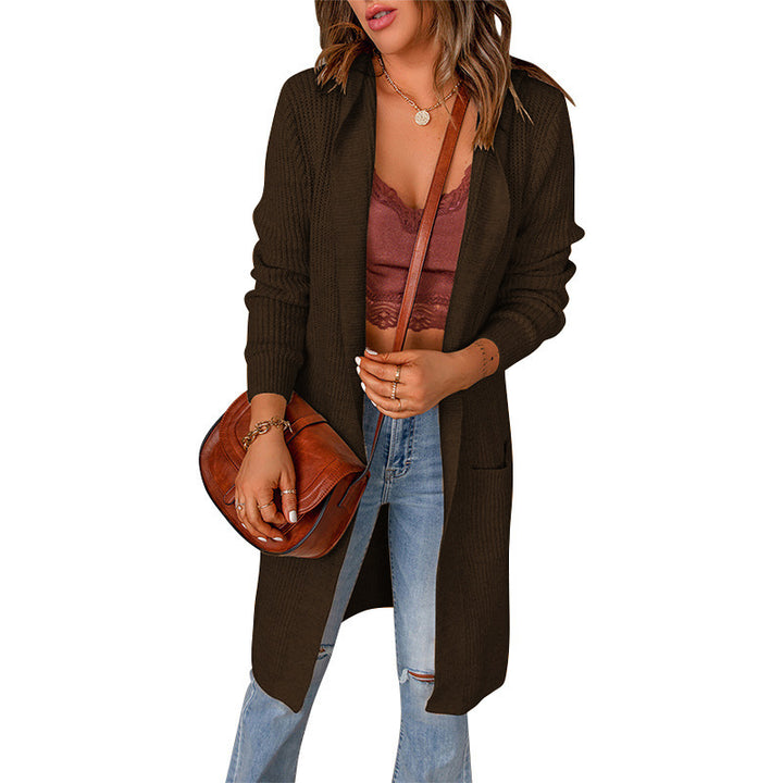 Ladies' cardigan with deep V-neckline and practical pockets Lune London