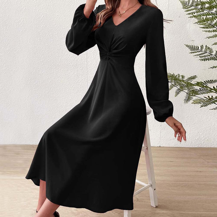 Robe midi élégante pour femmes avec drapé flatteur pour la silhouette et décolleté en V profond Chic & Stil