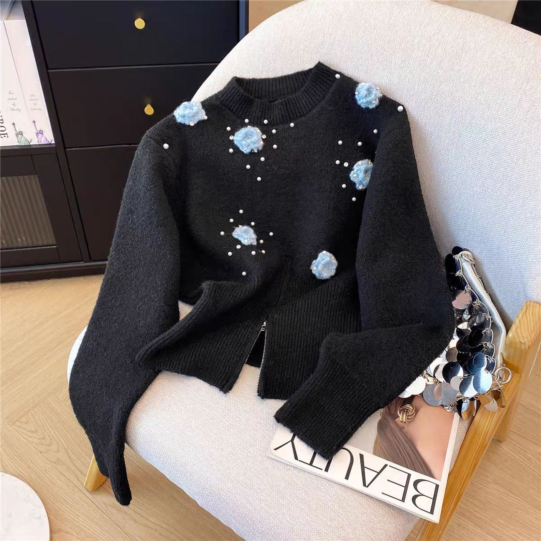 Sweater stylé pour femmes avec des applications florales Chic & Stil