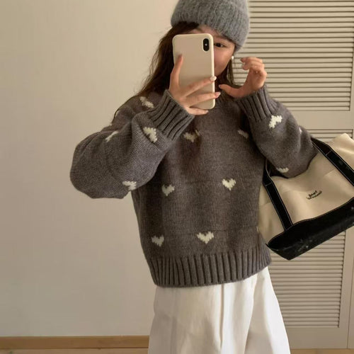 Women knitted sweater with heart pattern and wide band Amarae