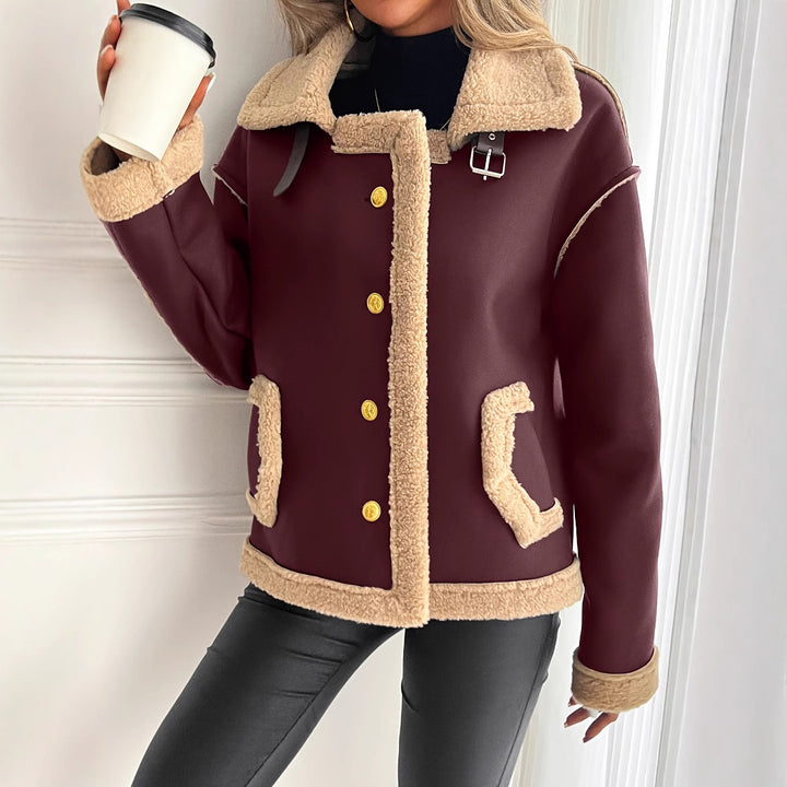 Trendy women's jacket with high-quality faux fur lining and stylish button details Lune London