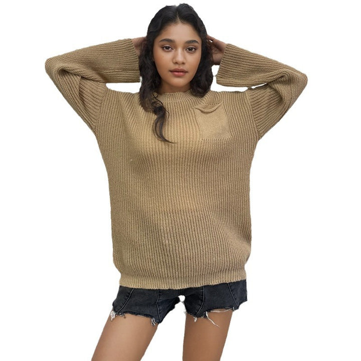 Chunky knit round neck sweatshirt for women with a relaxed fit and a practical pocket Lune London