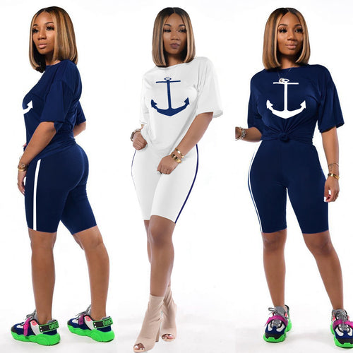 Robe de sport pour femmes à manches courtes avec design d'ancre maritime Chic & Stil