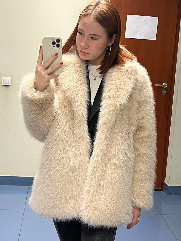 Faux fur coat for women Lune London