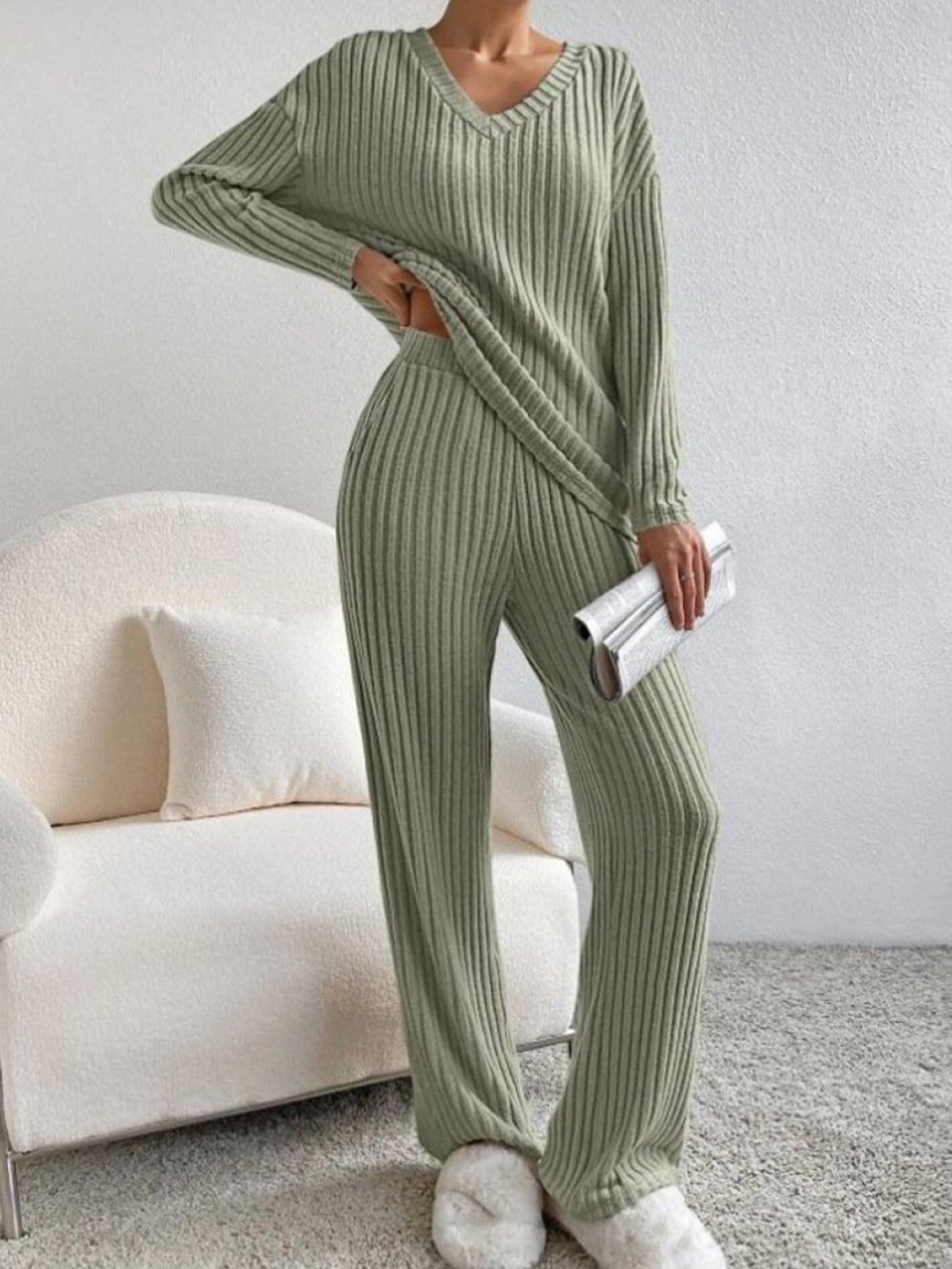 Lune London Comfortable Ribbed Knit Lounge Set for Women
