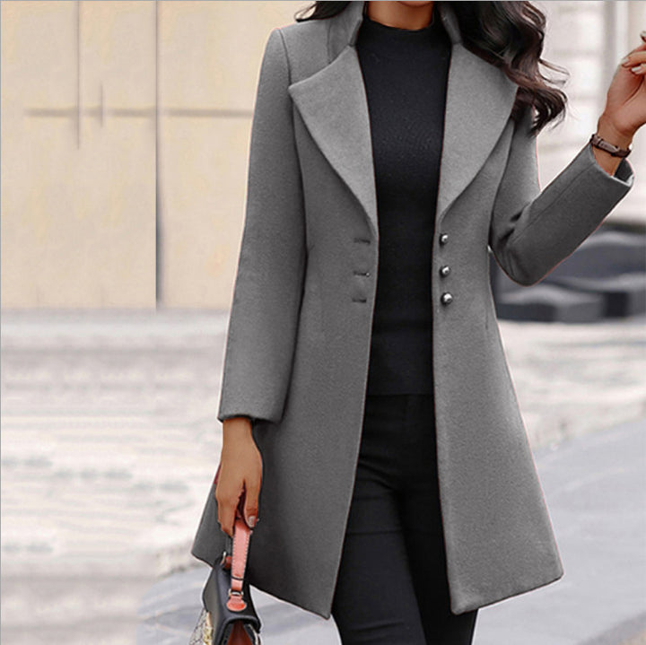 Ladies Elegant Wool Coat with Structured Cut Amarae
