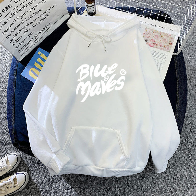 Women's hoodie with eye-catching print Chic & Stil