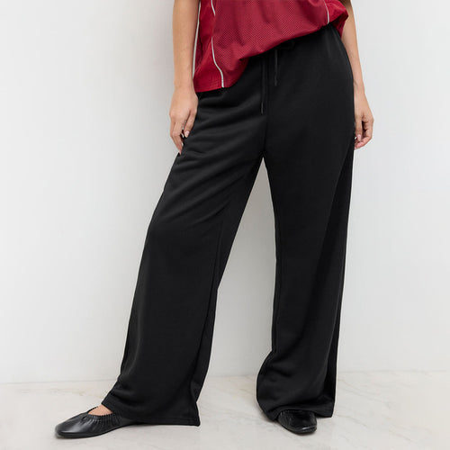 Amarae Women's Leisure Pants