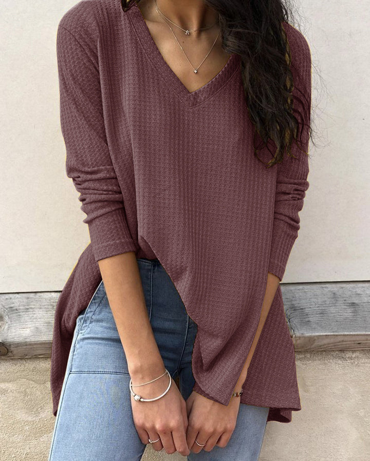 T-shirt à manches longues pour femmes avec décolleté en V et ourlet asymétrique Chic & Stil