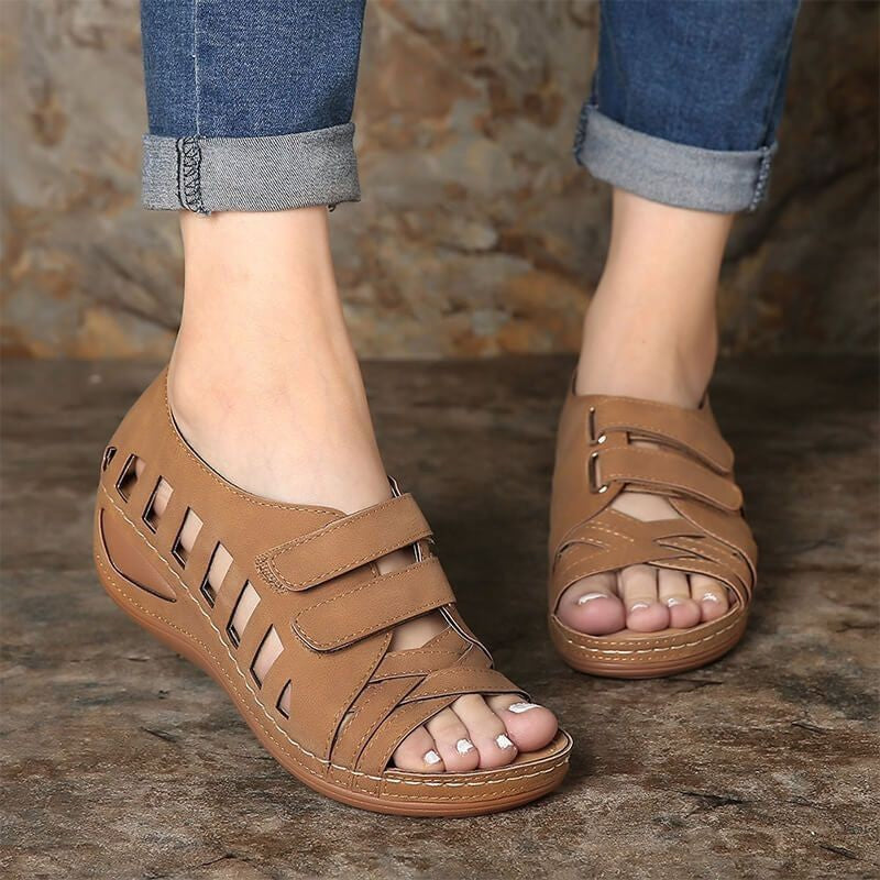 Comfortable wedge sandals for women with adjustable straps and an ergonomic sole Lune London