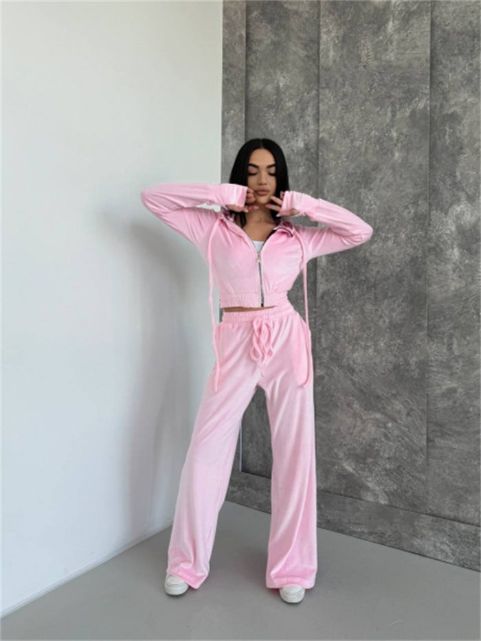 Women's Velvet Lounge Set with Tailored Hoodie and Elastic Pants Chic & Stil